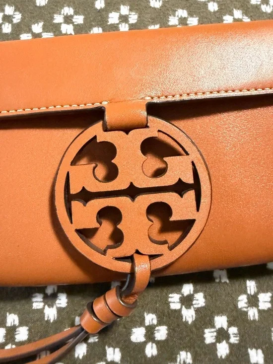 Leather Crossbody Bag in Cognac Brown - Picture 2 of 6